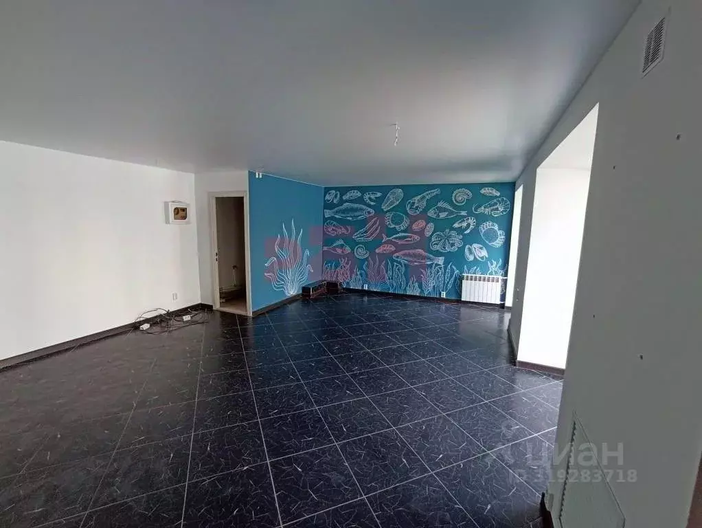 Торговая площадь в Курганская область, Курган ул. Красина, 27 (78 м) - Фото 0