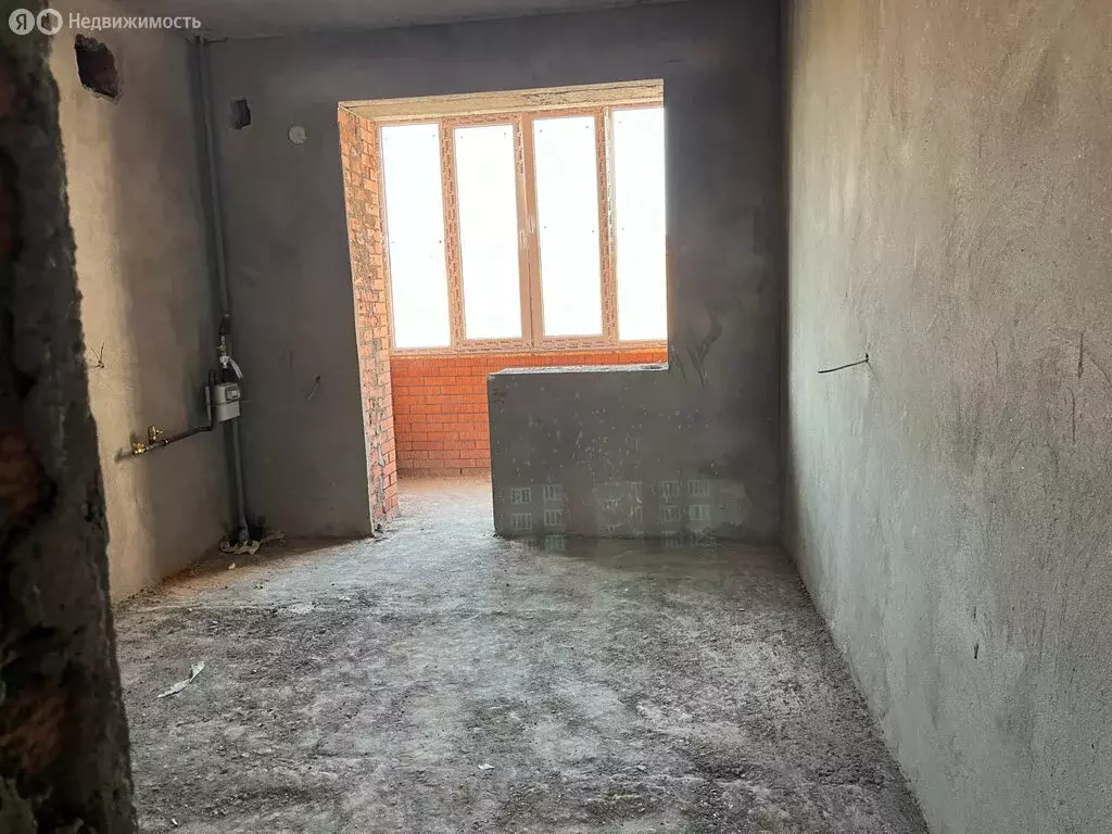 1-комнатная квартира: Владикавказ, улица Хадарцева, 41 (50 м) - Фото 1