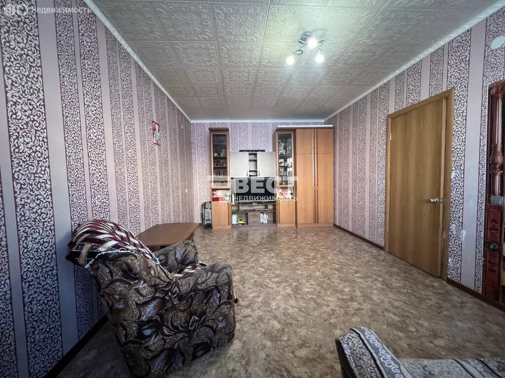 3-комнатная квартира: посёлок Демьяновка, улица Чкалова, 2Б (73.4 м) - Фото 1