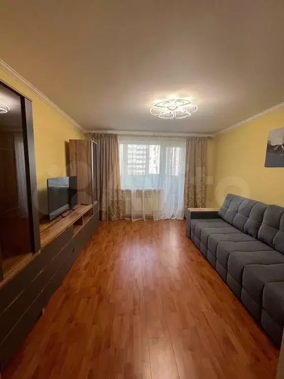 2-к. квартира, 48,7 м, 2/10 эт. - Фото 0