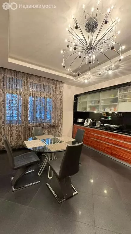 3-комнатная квартира: Москва, Ленинский проспект, 114 (155 м) - Фото 1