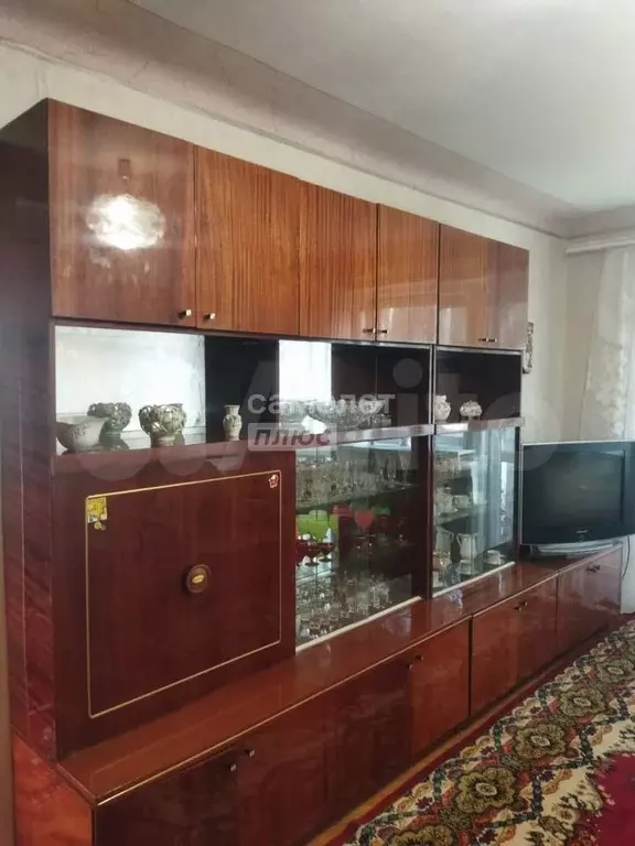 2-к. квартира, 43 м, 2/4 эт. - Фото 1