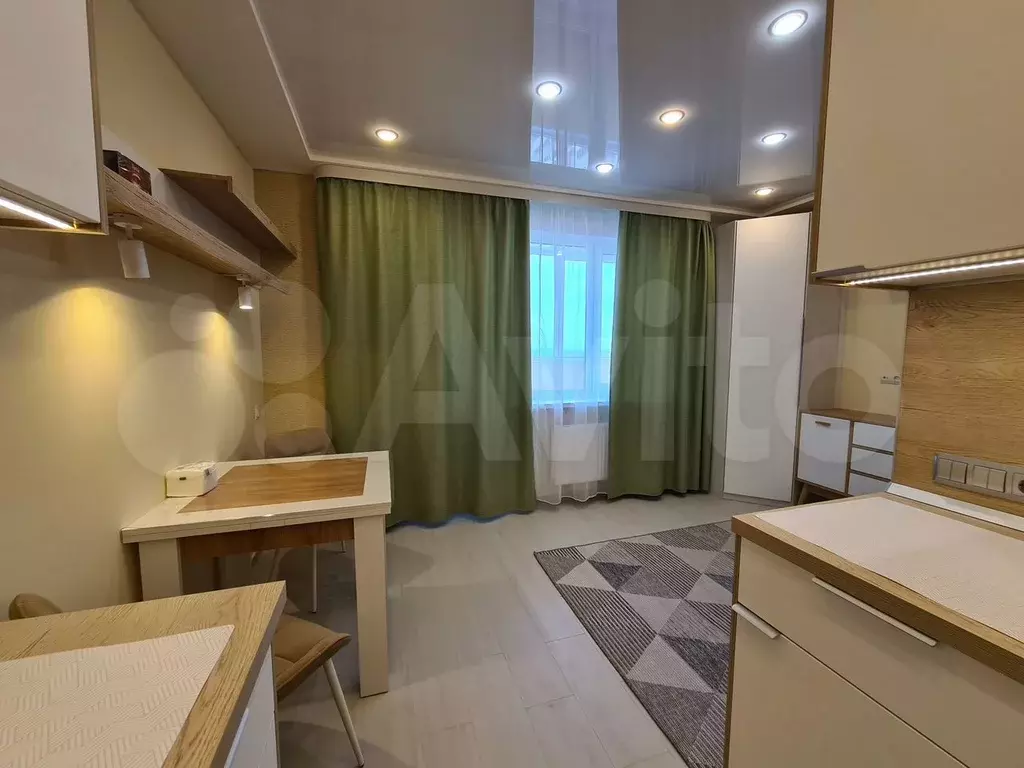 Квартира-студия, 28 м, 24/25 эт. - Фото 0