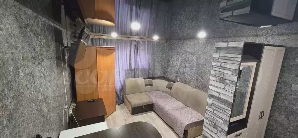 Комната 17 м в 1-к., 6/9 эт. - Фото 1