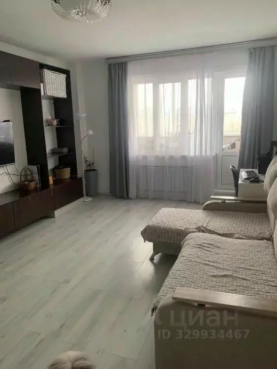 2-к кв. Саха (Якутия), Якутск ул. Чехова, 35 (69.0 м) - Фото 2