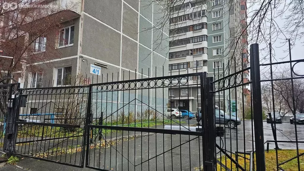 1-комнатная квартира: Екатеринбург, Сиреневый бульвар, 4/1 (39.7 м) - Фото 2