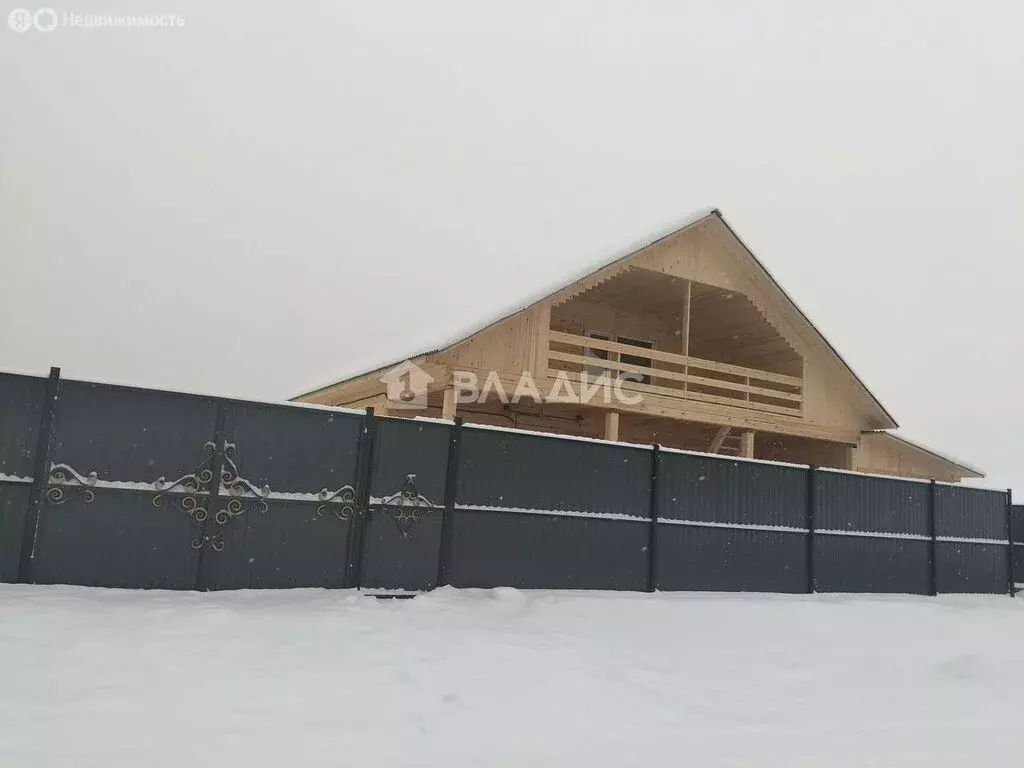 Дом в село Нижний Саянтуй, ДНТ Багульник, 3-й квартал (235 м) - Фото 1