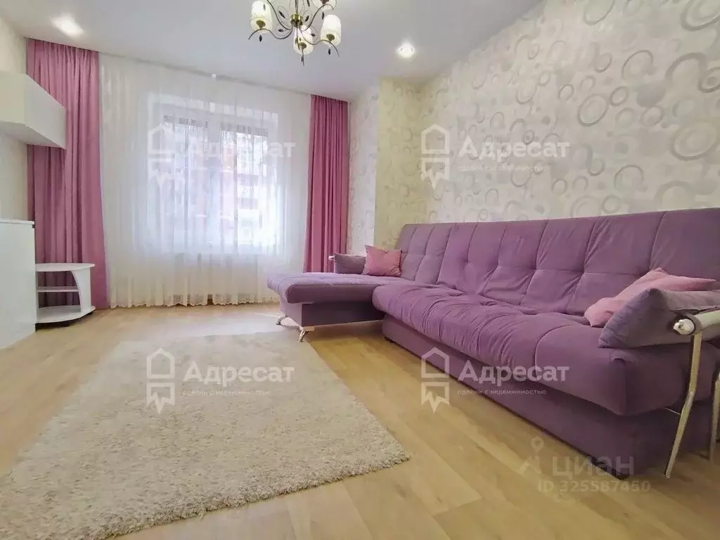 3-к кв. Волгоградская область, Волгоград ул. 70-летия Победы, 6 (73.4 ... - Фото 1