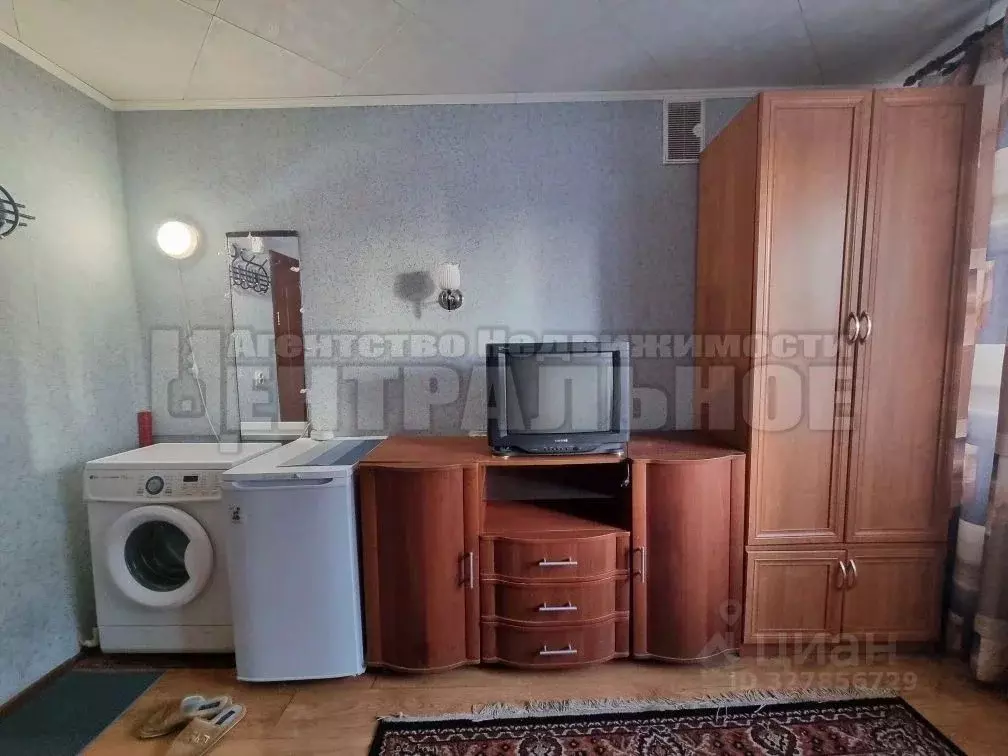 Комната Смоленская область, Смоленск ул. Попова, 38 (12.5 м) - Фото 2