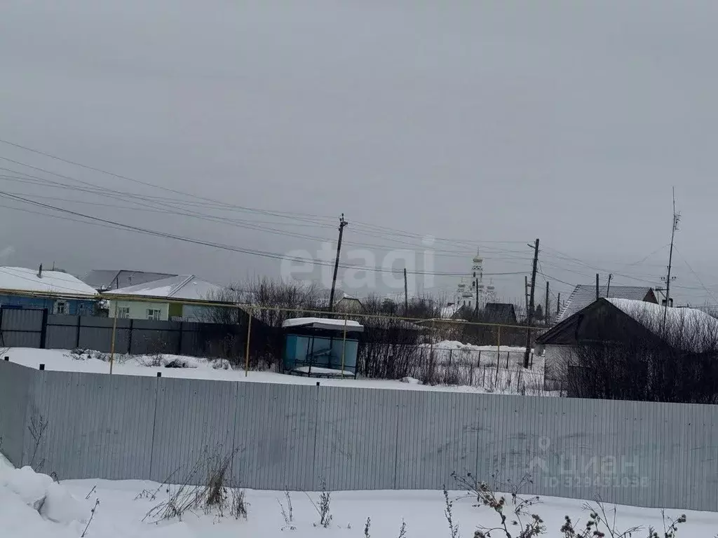 Участок в Челябинская область, Пласт ул. Суворова (7.0 сот.) - Фото 1