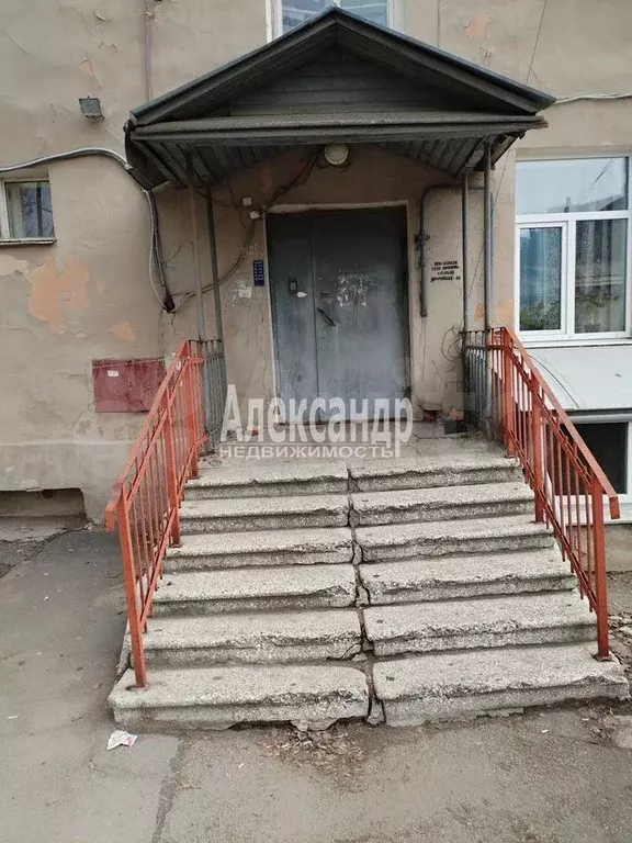 Продажа квартиры под коммерцию, СПб, Невский р-н, Обуховской Обороны ... - Фото 1