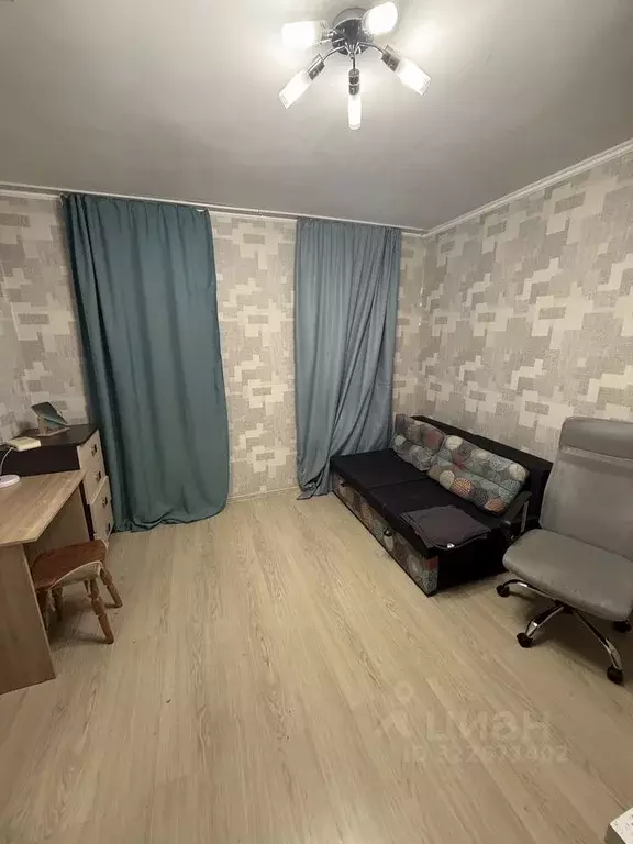 Студия Свердловская область, Екатеринбург ул. Юмашева, 6 (18.0 м) - Фото 1