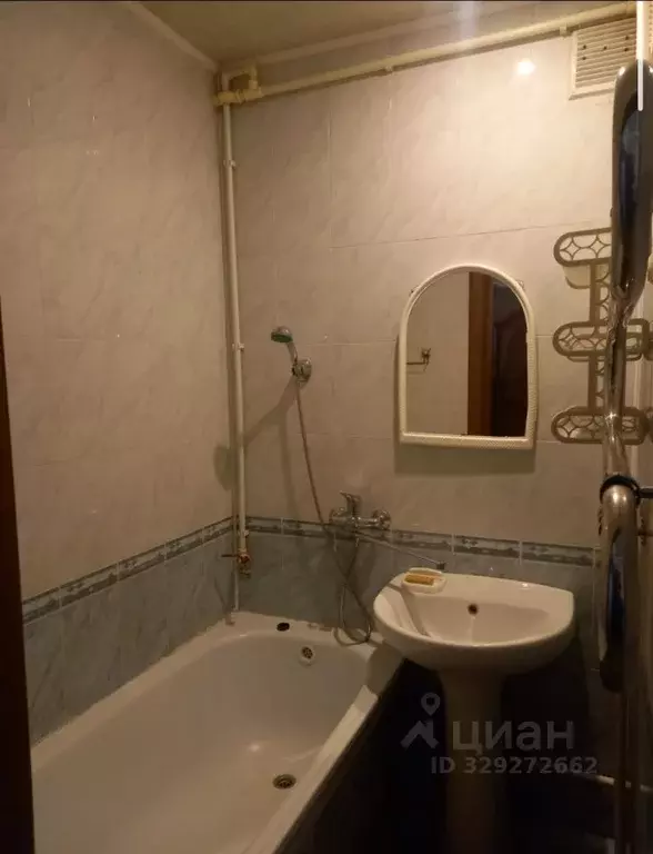 2-к кв. Ростовская область, Новочеркасск Спортивная ул., 44 (44.0 м) - Фото 2