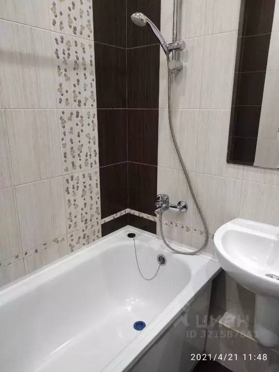 1-к кв. Нижегородская область, Нижний Новгород ул. Родионова, 45 (42.0 ... - Фото 1