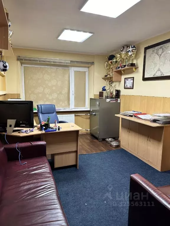 Офис в Мурманская область, Мурманск Кольский просп., 61 (52 м) - Фото 1