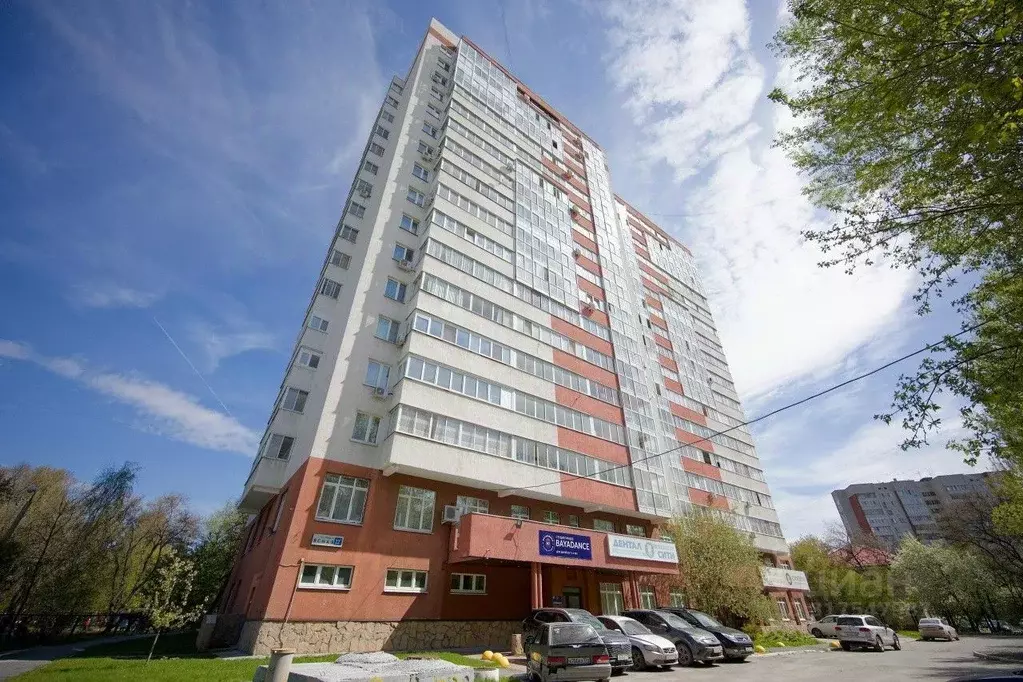 2-к кв. Свердловская область, Екатеринбург ул. Ясная, 22Г (60.1 м) - Фото 1