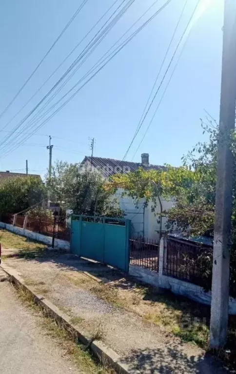 Дом в Крым, Кировский район, с. Владиславовка ул. Степная (60 м) - Фото 1