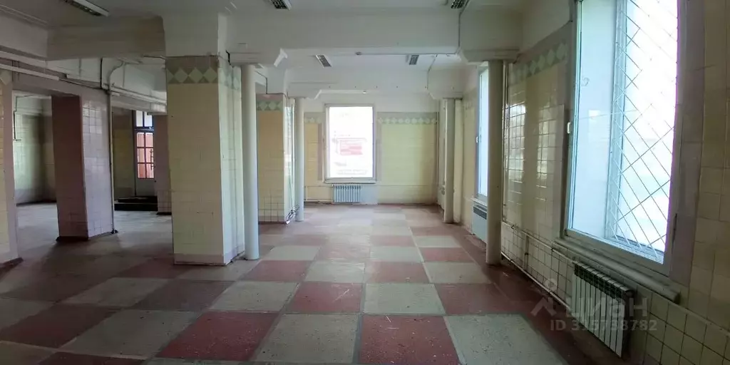 Торговая площадь в Саратовская область, Саратов ул. Имени Г.К. ... - Фото 0