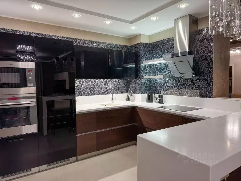 3-к кв. Новосибирская область, Новосибирск ул. Фрунзе, 234 (90.9 м) - Фото 1