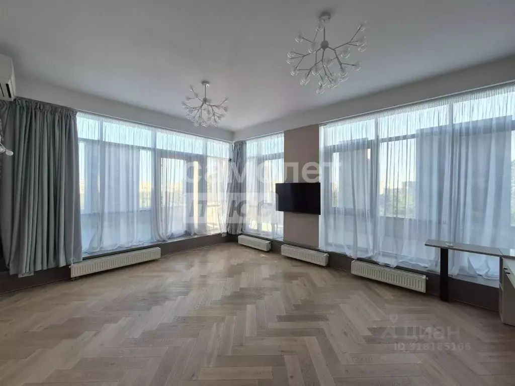4-к кв. Москва Таежная ул., 8к2 (165.5 м) - Фото 1