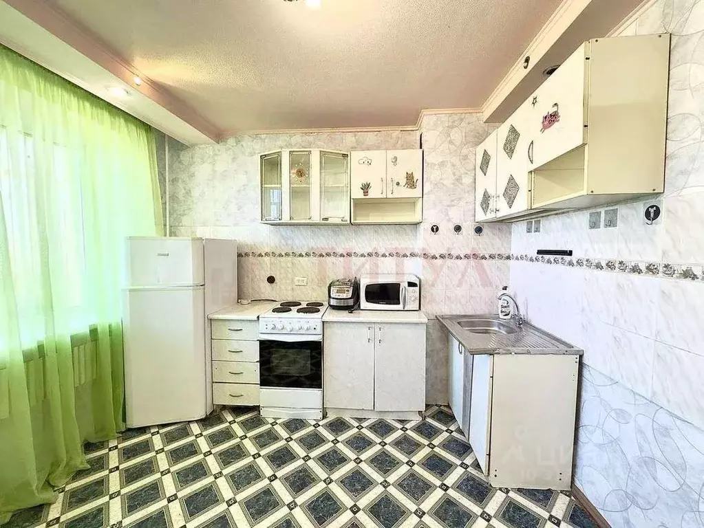 1-к кв. Белгородская область, Старый Оскол Макаренко мкр, 11В (36.6 м) - Фото 0