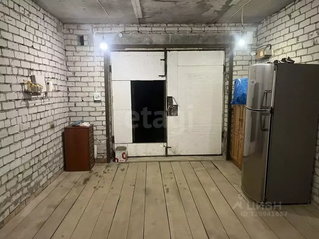 Гараж в Тюменская область, Тюмень Народная ул., 1 (23 м) - Фото 0