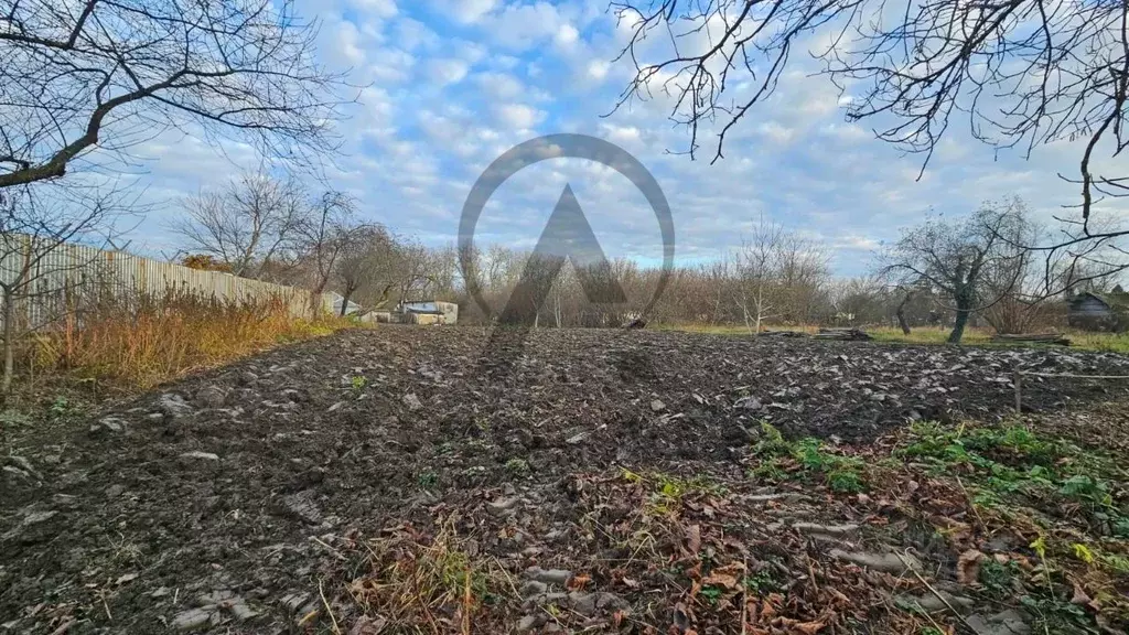 Участок в Краснодарский край, Апшеронский район, Кубанская ст-ца ... - Фото 1