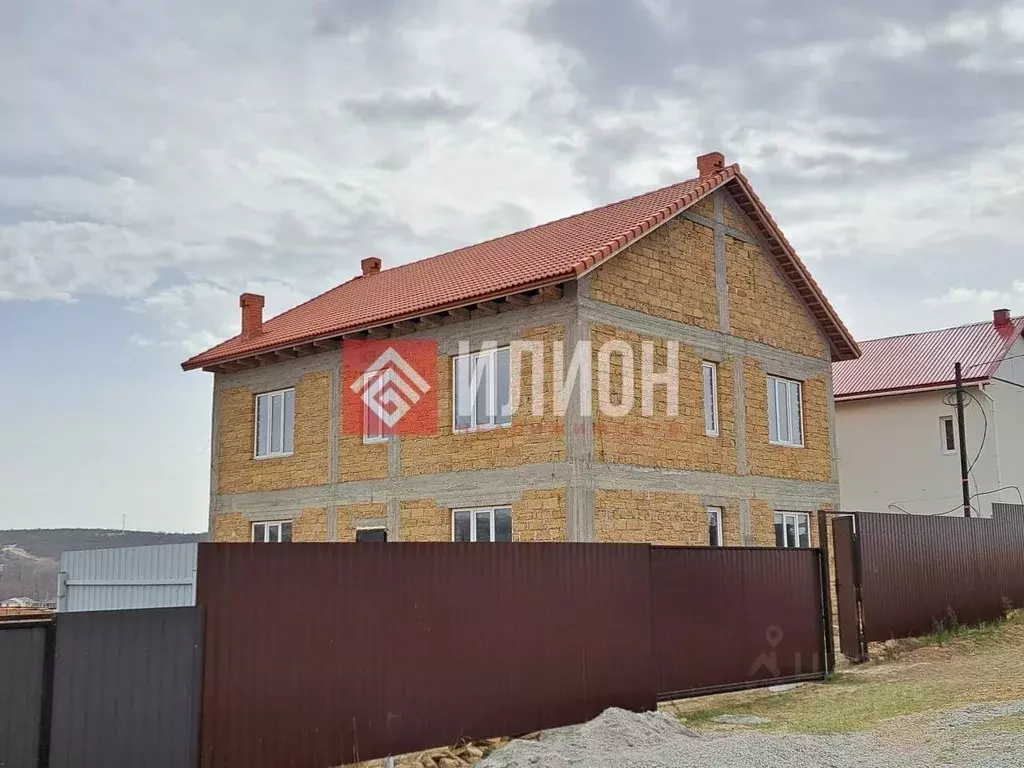 Дом в Севастополь ул. Летчика Канарева (250 м) - Фото 2