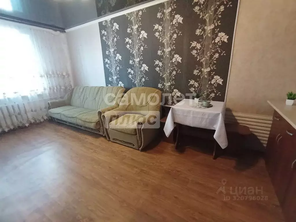 Комната Курская область, Курск Республиканская ул., 60 (18.0 м) - Фото 1