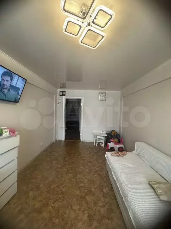Комната 17,6 м в 3-к., 3/5 эт. - Фото 1