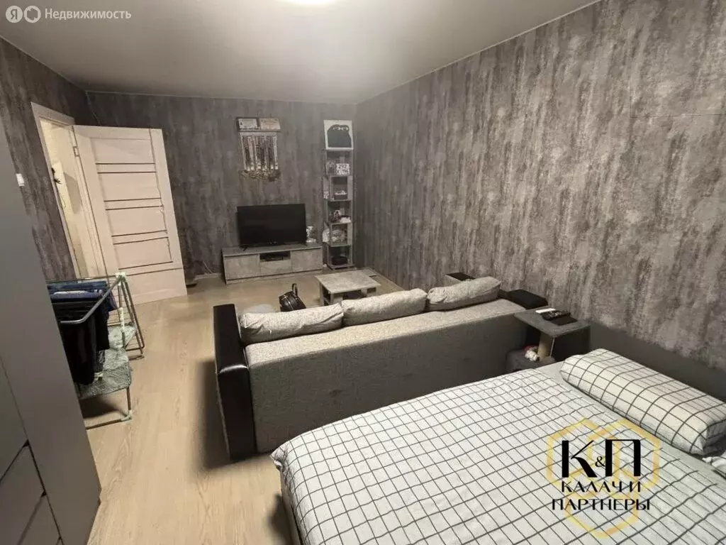 1-комнатная квартира: Екатеринбург, Опалихинская улица, 20 (38.4 м) - Фото 1