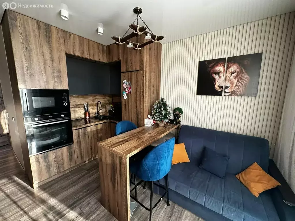 2-комнатная квартира: село Вольно-Надеждинское, Приморская улица, 1А ... - Фото 1