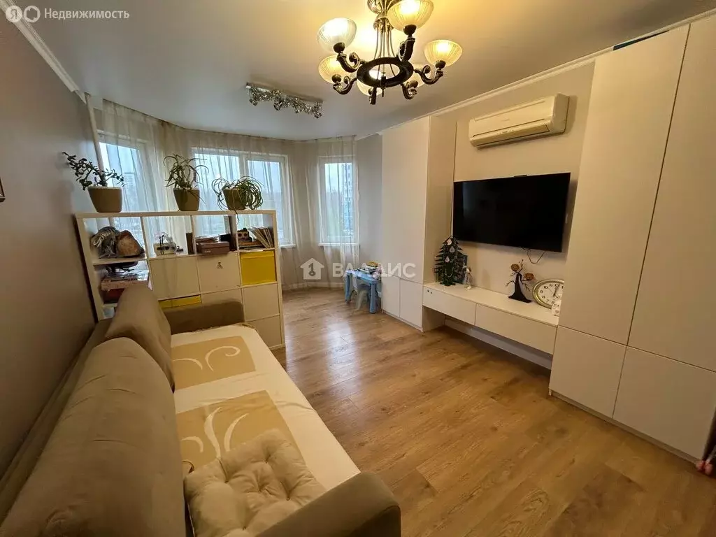 3-комнатная квартира: Нижний Новгород, улица Янки Купалы, 42 (85 м) - Фото 1