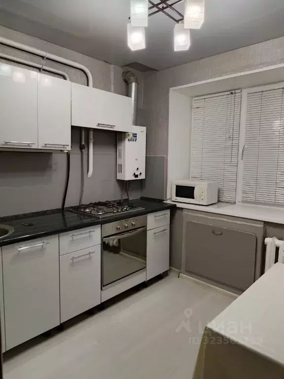 1-к кв. Башкортостан, Уфа Российская ул., 82 (30.0 м) - Фото 2