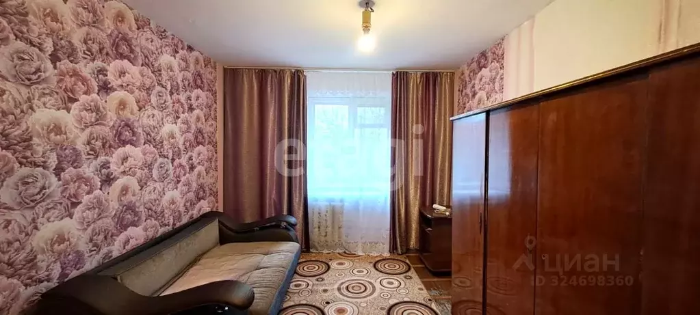 3-к кв. Краснодарский край, Ейск ул. Сергея Романа (57.6 м) - Фото 1