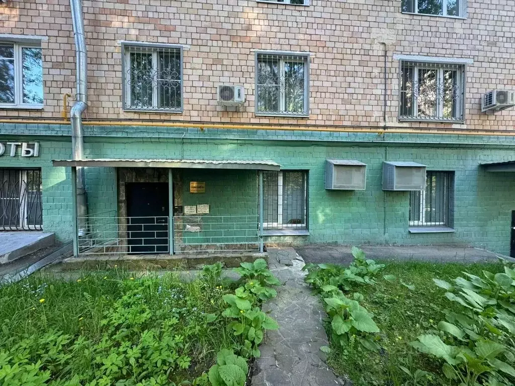 Помещение свободного назначения в Москва ул. Марии Ульяновой, 9К2 (18 ... - Фото 0