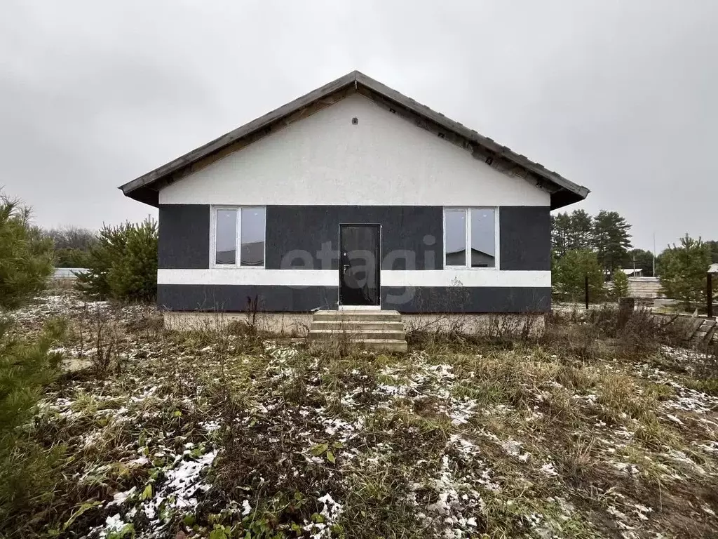 Дом в Башкортостан, Иглинский район, Акбердинский сельсовет ул. ... - Фото 2