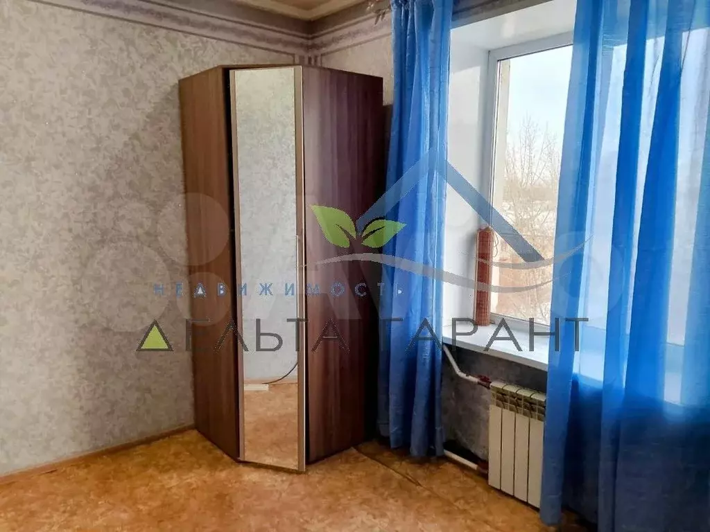 Комната 12 м в 4-к., 4/4 эт. - Фото 0