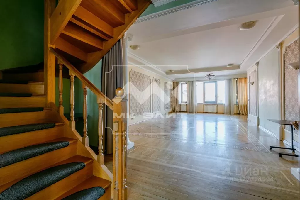 3-к кв. Санкт-Петербург Мичуринская ул., 4 (186.8 м) - Фото 1