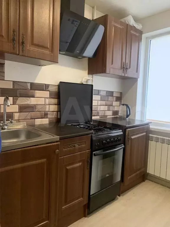 1-к. квартира, 30 м, 2/9 эт. - Фото 0