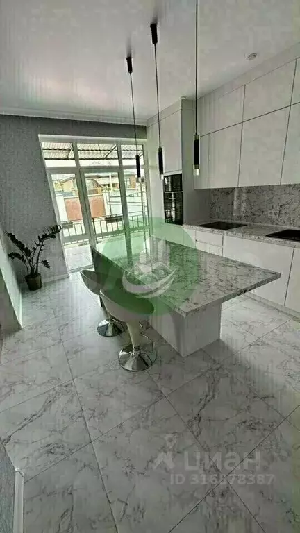 Дом в Ставропольский край, Ессентуки ул. Труда, 26 (130 м) - Фото 0