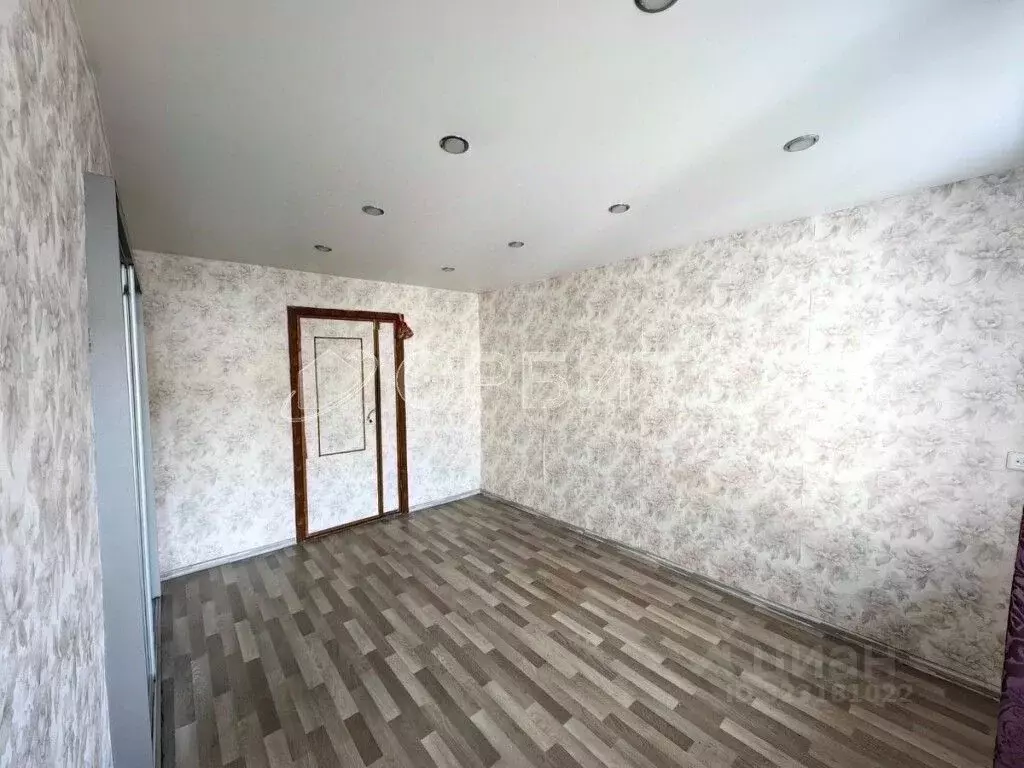 2-к кв. Тюменская область, Тюмень ул. Луначарского, 36 (43.0 м) - Фото 2