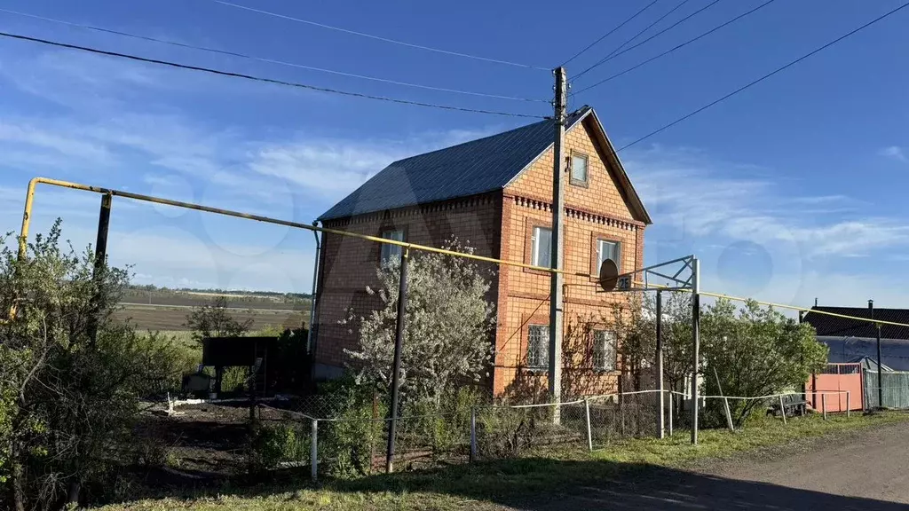 Дом 227,6 м на участке 10 сот. - Фото 1