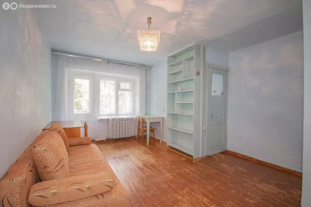 1-комнатная квартира: Екатеринбург, улица Луначарского, 83 (29.6 м) - Фото 0