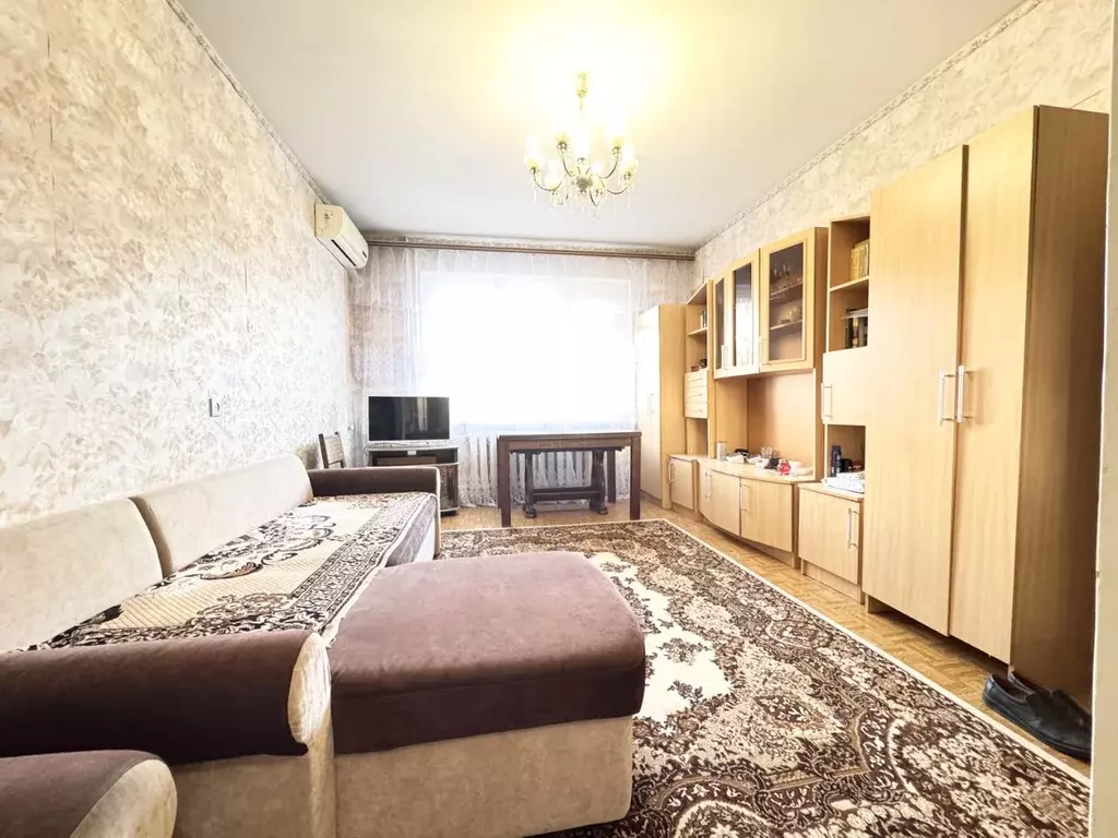 2-к кв. Саратовская область, Энгельс ул. Тельмана, 154 (50.0 м) - Фото 1