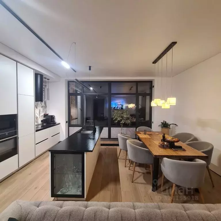 Коттедж в Московская область, Наро-Фоминский городской округ, д. ... - Фото 1