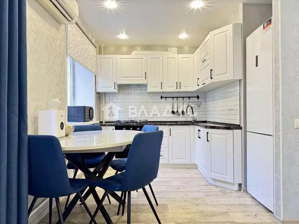 2-к кв. Саратовская область, Балаково ул. Набережная Леонова, 13 (45.0 ... - Фото 1