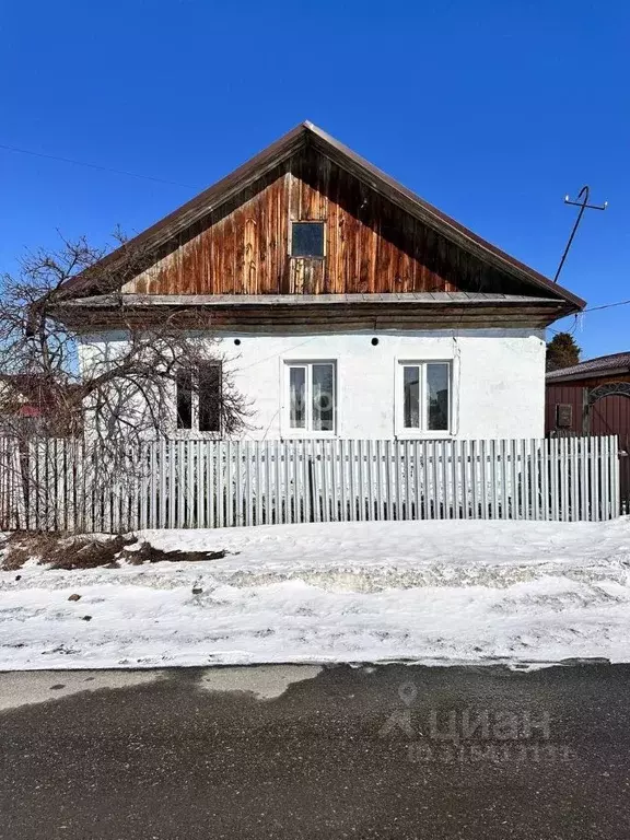 Дом в Тюменская область, Заводоуковск Ялуторовская ул. (62 м) - Фото 0