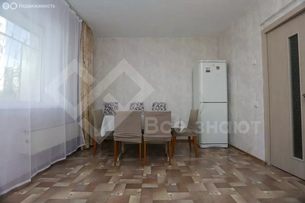 3-комнатная квартира: Челябинск, улица Молодогвардейцев, 41 (109.2 м) - Фото 2