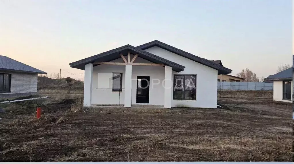 Дом в Алтайский край, Первомайский район, с. Фирсово, Рощино мкр ул. ... - Фото 1